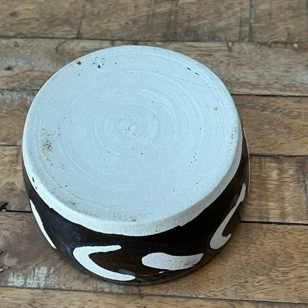 Art Studio Pottery Bowl 5.25